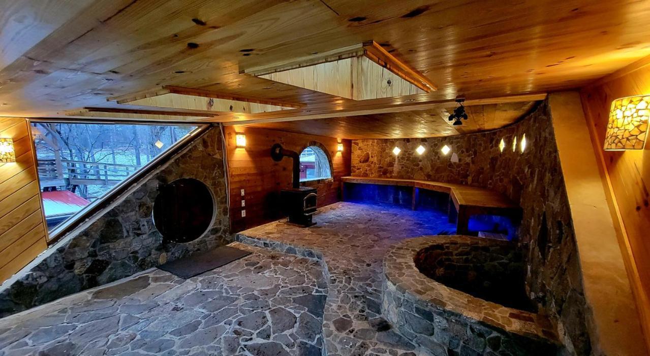 Shire Suite At White Lotus Eco Spa Retreat Stanardsville Exterior foto